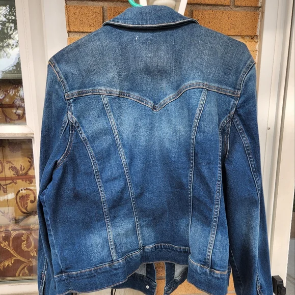 Jessica Simpson Jean Jacket - Picture 5 of 7